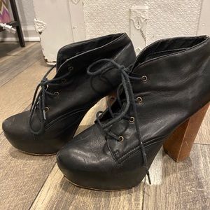 Steve Madden “Litas”